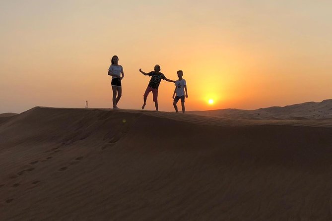 Private Morning Desert Safari Dubai With Dune Bashing & Sandboard - Refreshments and Photo Opportunities