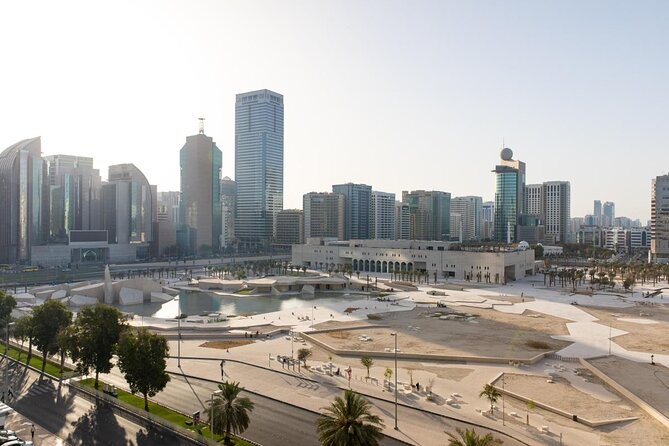Abu Dhabi City Tour With Grand Mosque, Emirates Palace and Qasr Al Hosn
